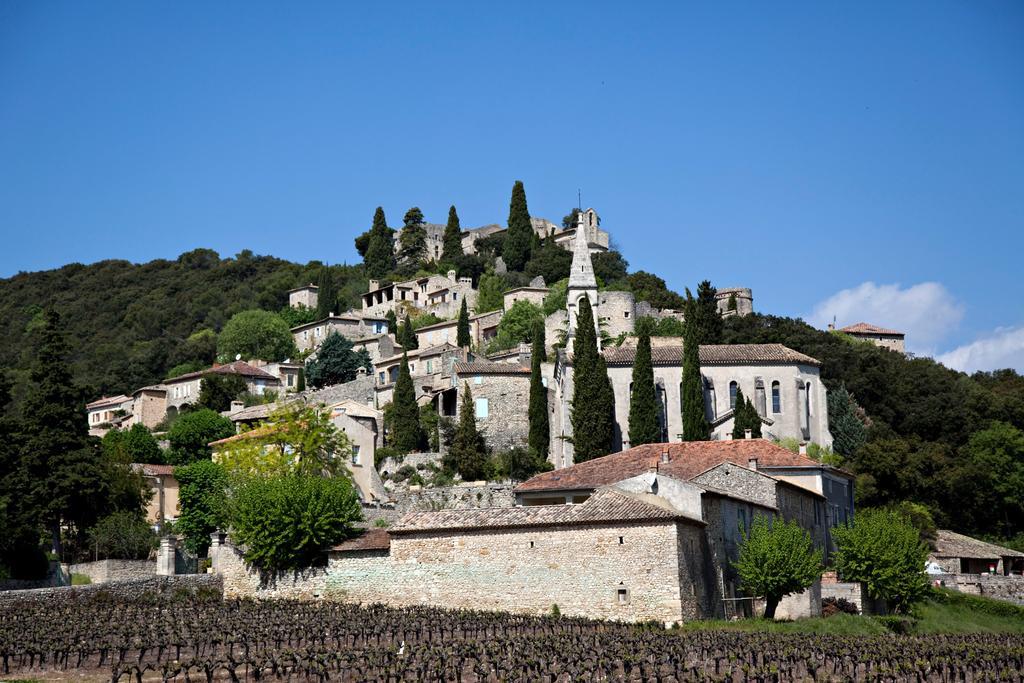 Du Reve O Naturel - Maison De Vacances Entre Gorges De L'Ardeche Et Gard Saint-Julien-de-Peyrolas Buitenkant foto